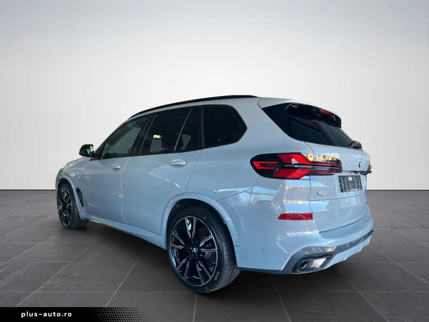 BMW X5 xDrive 30d M-SPORT PRO AHK PANO 7-S STAND-HZ