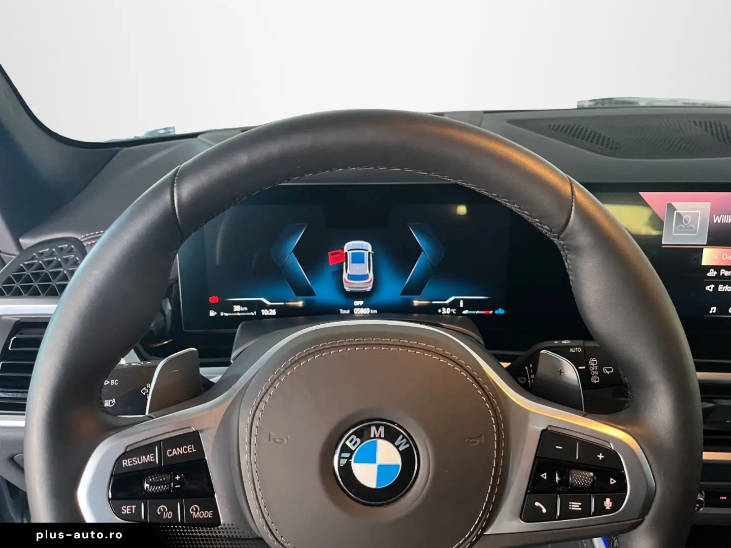 BMW X5 xDrive 30d M-SPORT PRO AHK PANO 7-S STAND-HZ