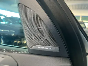 BMW X5 xDrive 30d M-SPORT PRO AHK PANO 7-S STAND-HZ