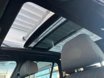 BMW X5 xDrive 30d M-SPORT PRO AHK PANO 7-S STAND-HZ