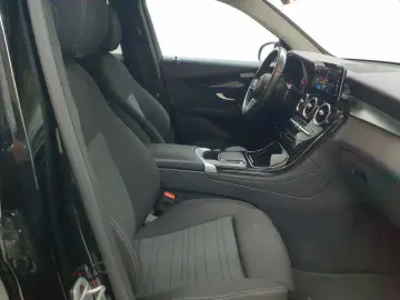 MERCEDES-BENZ GLC 300 e 4M- AHK BusiP AssiP KomfP KAM