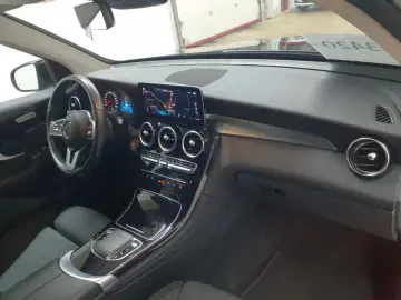 MERCEDES-BENZ GLC 300 e 4M- AHK BusiP AssiP KomfP KAM