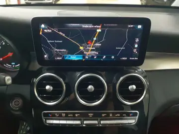 MERCEDES-BENZ GLC 300 e 4M- AHK BusiP AssiP KomfP KAM