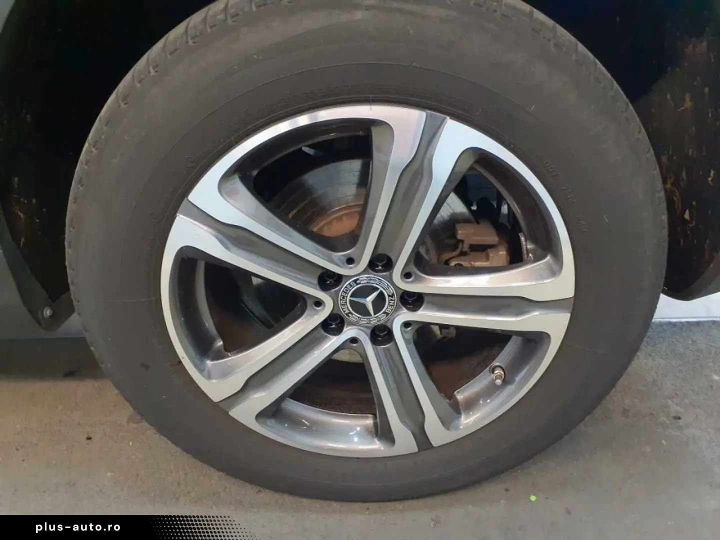 MERCEDES-BENZ GLC 300 e 4M- AHK BusiP AssiP KomfP KAM