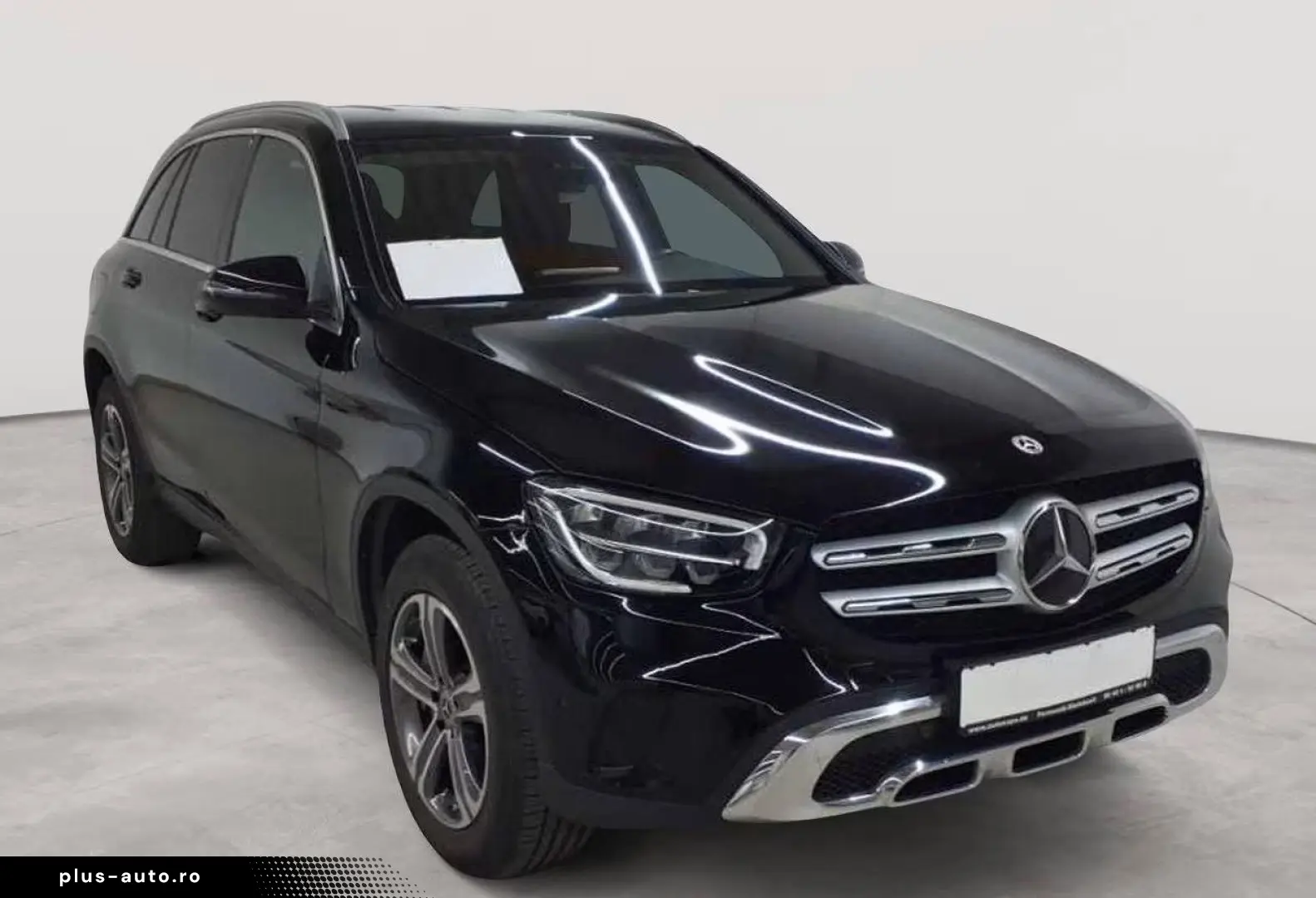 MERCEDES-BENZ GLC 300 e 4M- AHK BusiP AssiP KomfP KAM