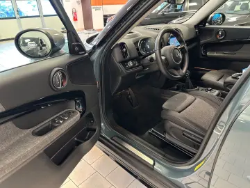 MINI CoopSECountryman Aut HUD Panor LED Kamer KomfoZg