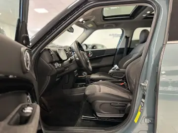 MINI CoopSECountryman Aut HUD Panor LED Kamer KomfoZg