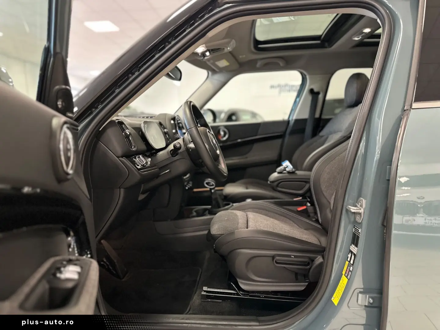 MINI CoopSECountryman Aut HUD Panor LED Kamer KomfoZg