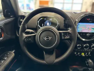 MINI CoopSECountryman Aut HUD Panor LED Kamer KomfoZg