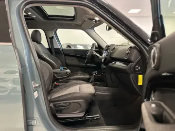 MINI CoopSECountryman Aut HUD Panor LED Kamer KomfoZg