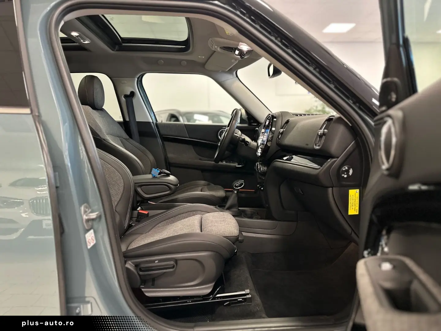 MINI CoopSECountryman Aut HUD Panor LED Kamer KomfoZg