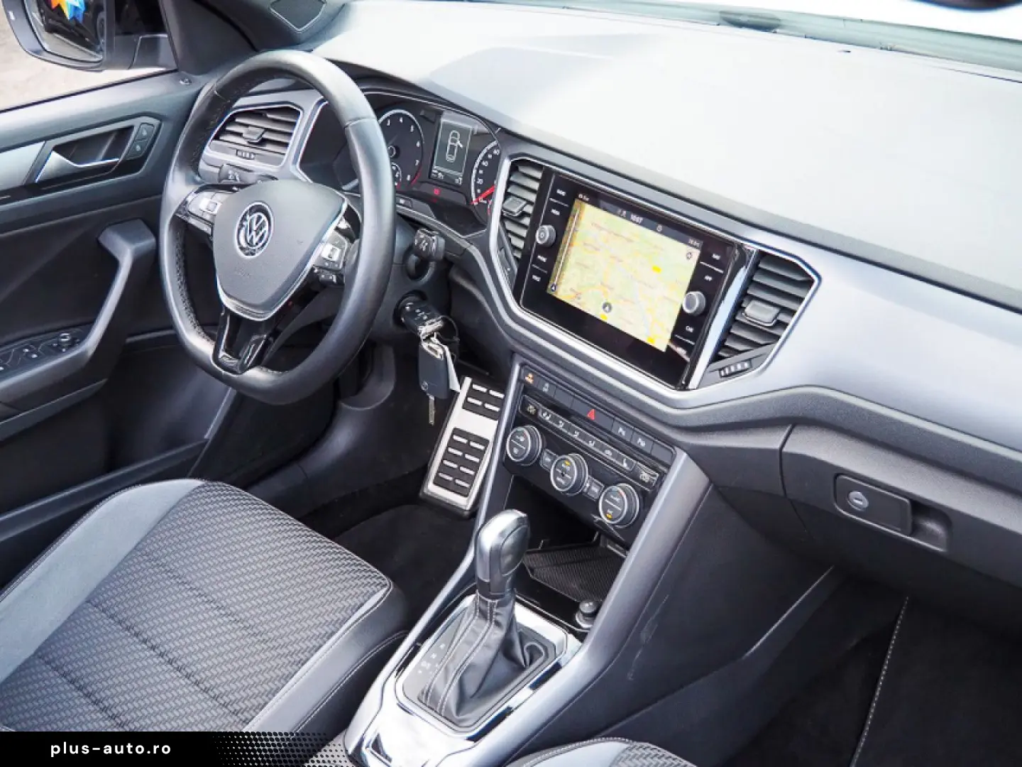 VW T-Roc Cabriolet 1.5 TSI DSG R-Line AHK  NAVI