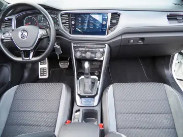 VW T-Roc Cabriolet 1.5 TSI DSG R-Line AHK  NAVI