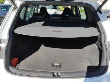 SEAT TARRACO FR 2.0 TDI DSG 4DRIVE NAVI SITZHEI. DAB