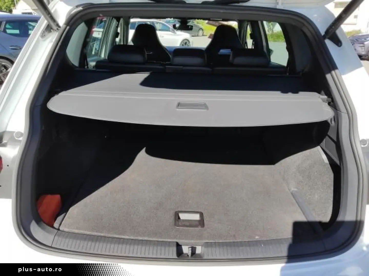 SEAT TARRACO FR 2.0 TDI DSG 4DRIVE NAVI SITZHEI. DAB