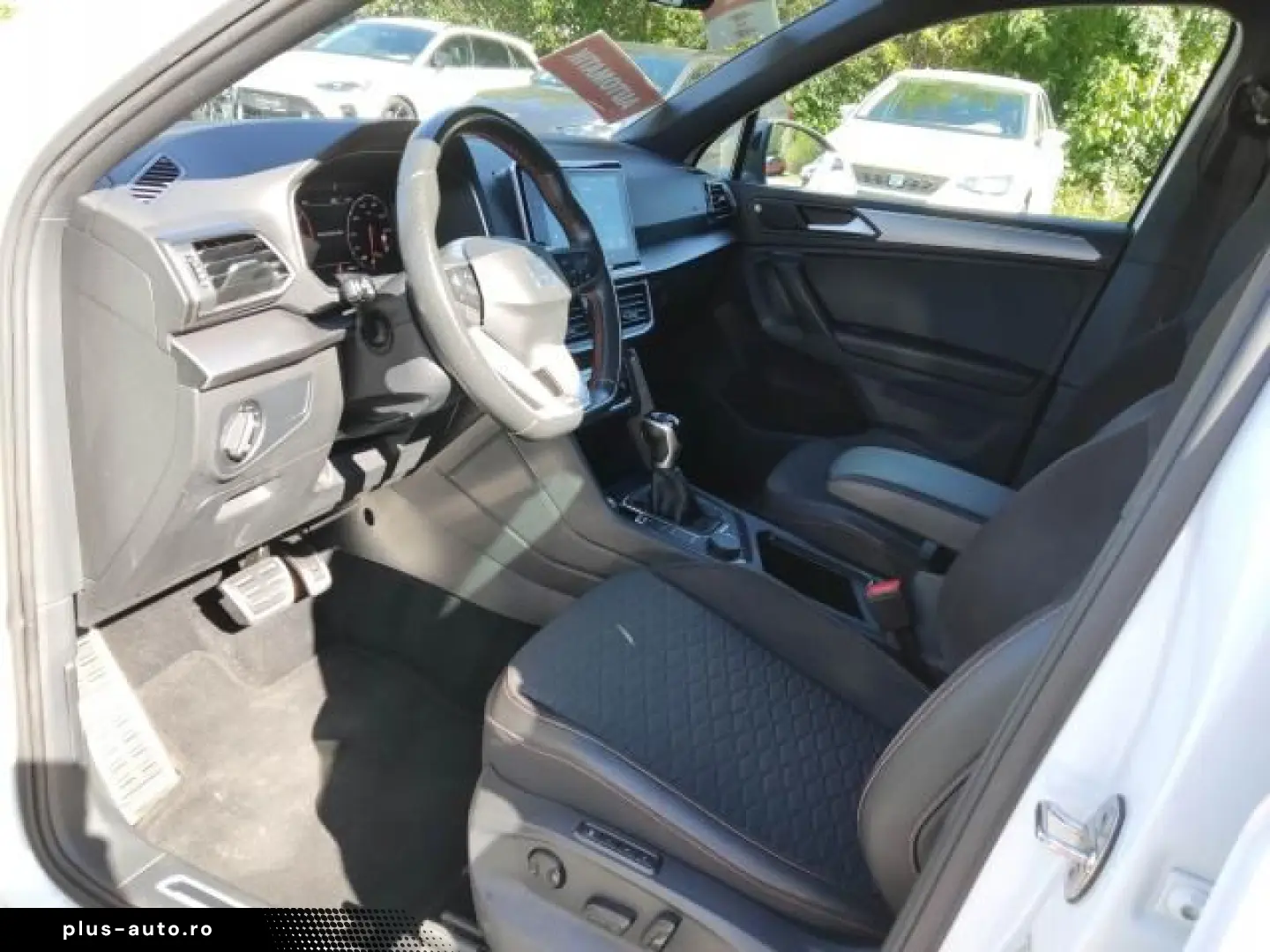 SEAT TARRACO FR 2.0 TDI DSG 4DRIVE NAVI SITZHEI. DAB