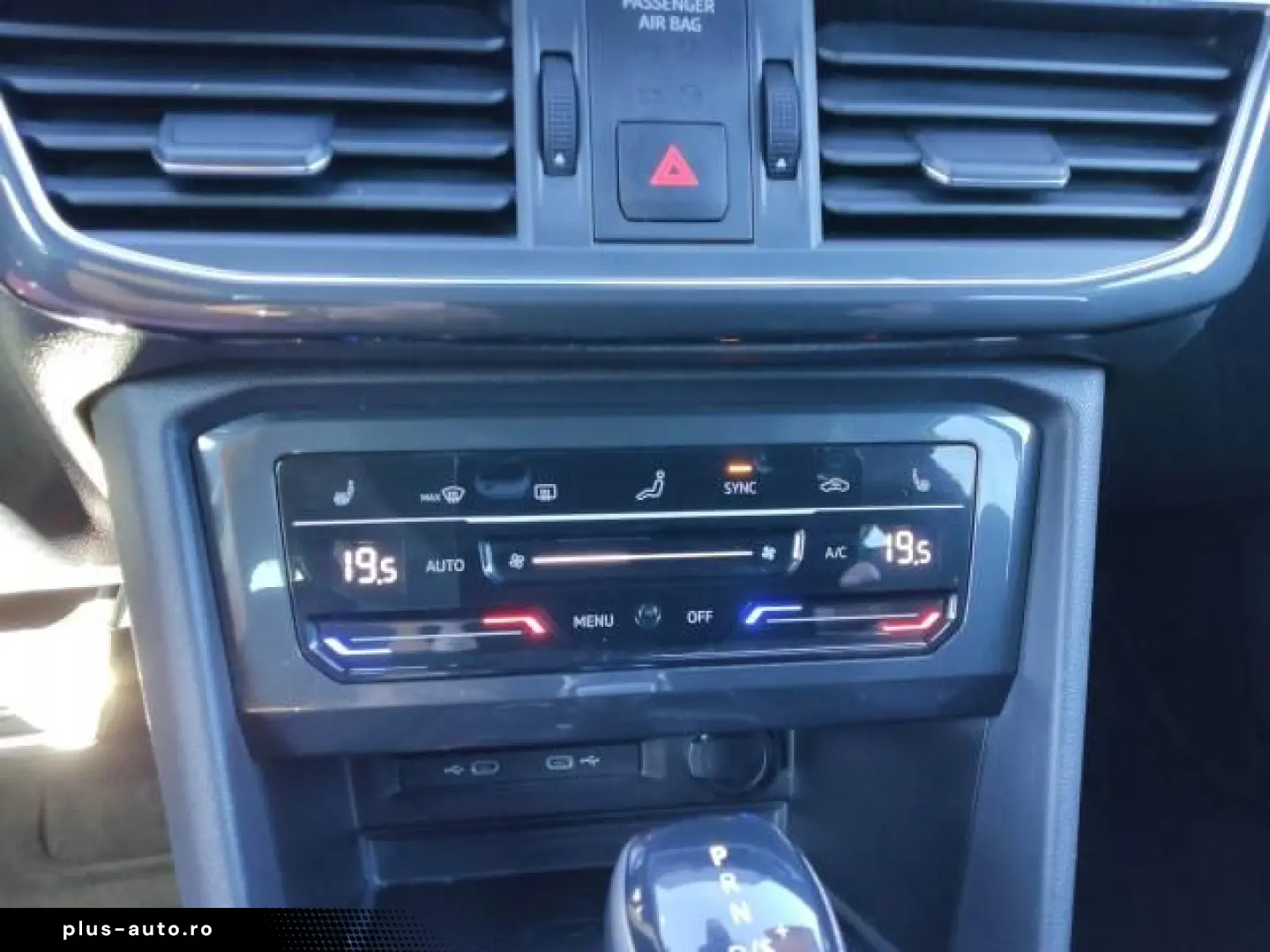 SEAT TARRACO FR 2.0 TDI DSG 4DRIVE NAVI SITZHEI. DAB