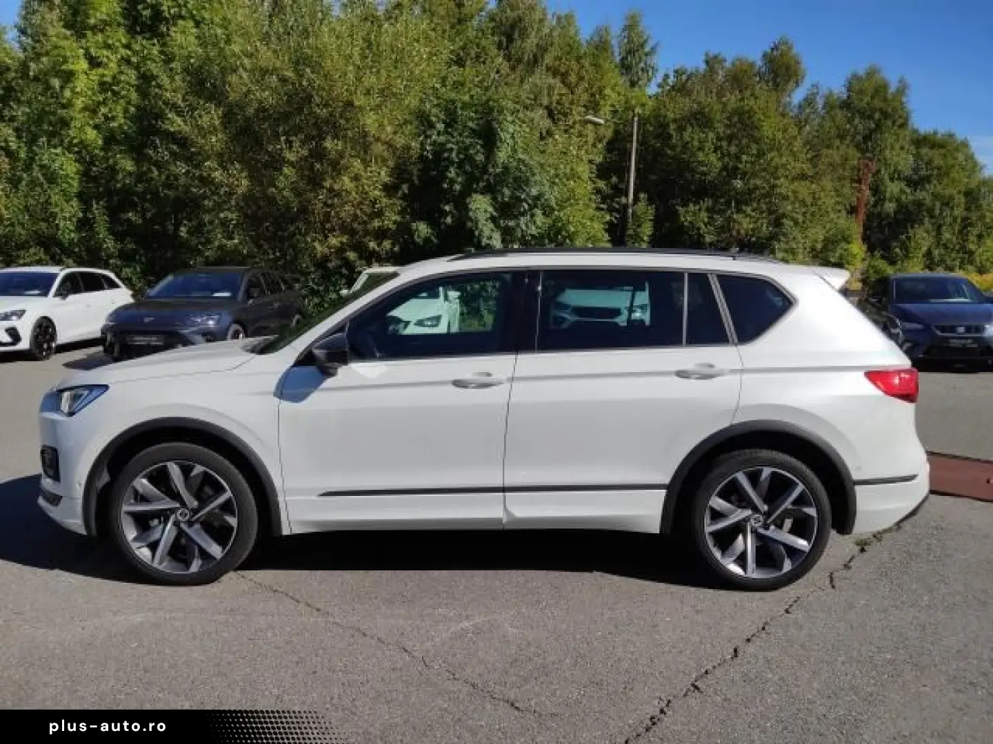 SEAT TARRACO FR 2.0 TDI DSG 4DRIVE NAVI SITZHEI. DAB