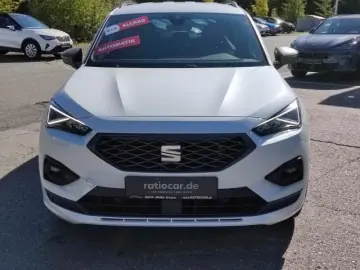 SEAT TARRACO FR 2.0 TDI DSG 4DRIVE NAVI SITZHEI. DAB