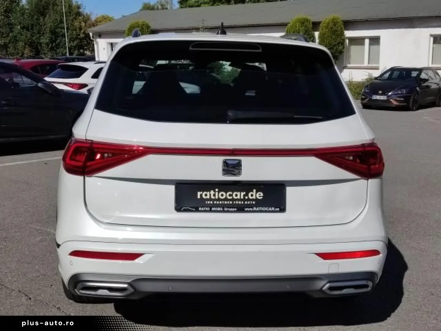 SEAT TARRACO FR 2.0 TDI DSG 4DRIVE NAVI SITZHEI. DAB