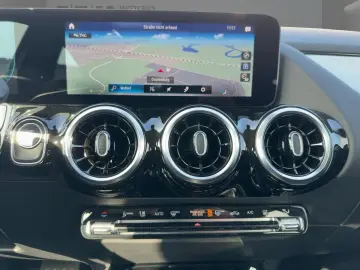 MERCEDES-BENZ GLA 250 e Style TWA Sitzhz Style Kam LMF