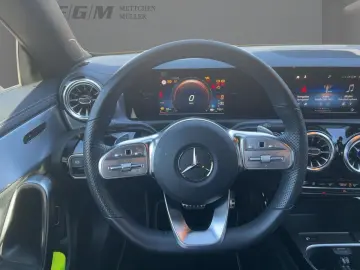 MERCEDES-BENZ CLA 250 e AMG Line MBeam TWA Night Sitzhz Kam