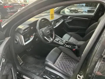 AUDI S3 Limousine 2.0 TFSI MATRIX B&O CARBON KAMERA