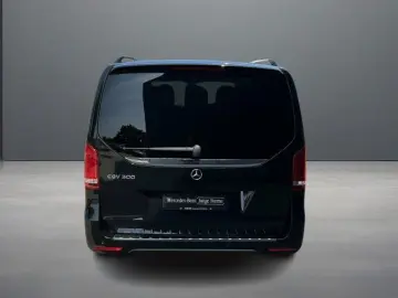 MERCEDES-BENZ EQV 300 AVANTGARDE Burm S-Dach TWA 360 CarPlay