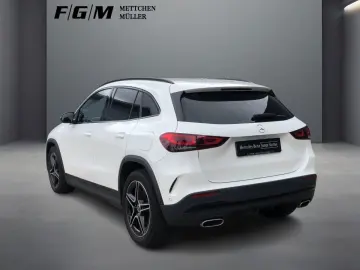 MERCEDES-BENZ GLA 220 d AMG-Line Burm MBeam TWA Night Sitzhz