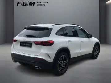 MERCEDES-BENZ GLA 220 d AMG-Line Burm MBeam TWA Night Sitzhz