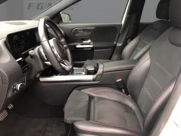 MERCEDES-BENZ GLA 220 d AMG-Line Burm MBeam TWA Night Sitzhz