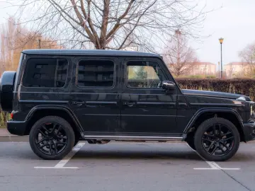 MERCEDES-BENZ G 500_63AMG TrimLine_MassageSeats_360