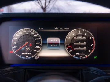 MERCEDES-BENZ G 500_63AMG TrimLine_MassageSeats_360