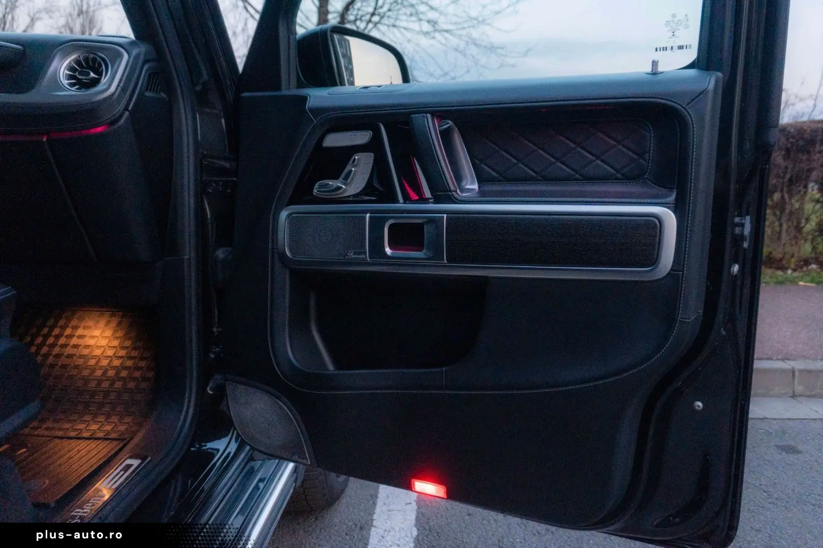 MERCEDES-BENZ G 500_63AMG TrimLine_MassageSeats_360