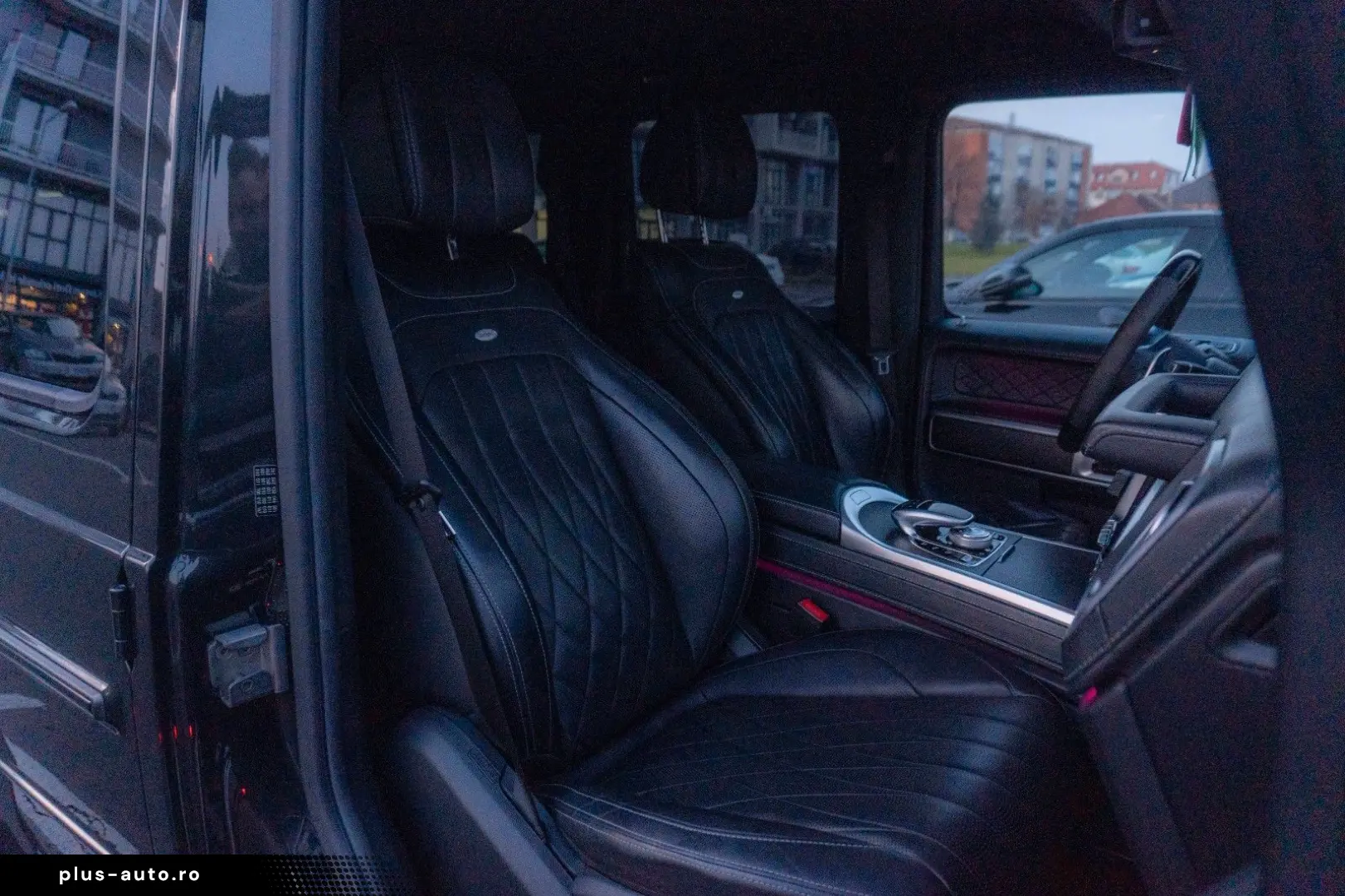 MERCEDES-BENZ G 500_63AMG TrimLine_MassageSeats_360