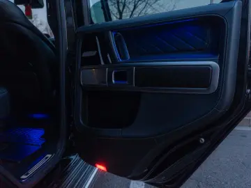 MERCEDES-BENZ G 500_63AMG TrimLine_MassageSeats_360