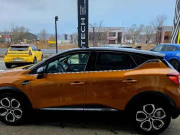 RENAULT CAPTUR 1.0 TCe 100CP Intens