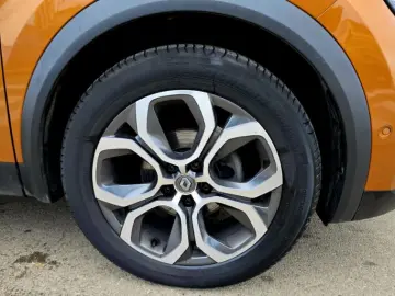 RENAULT CAPTUR 1.0 TCe 100CP Intens