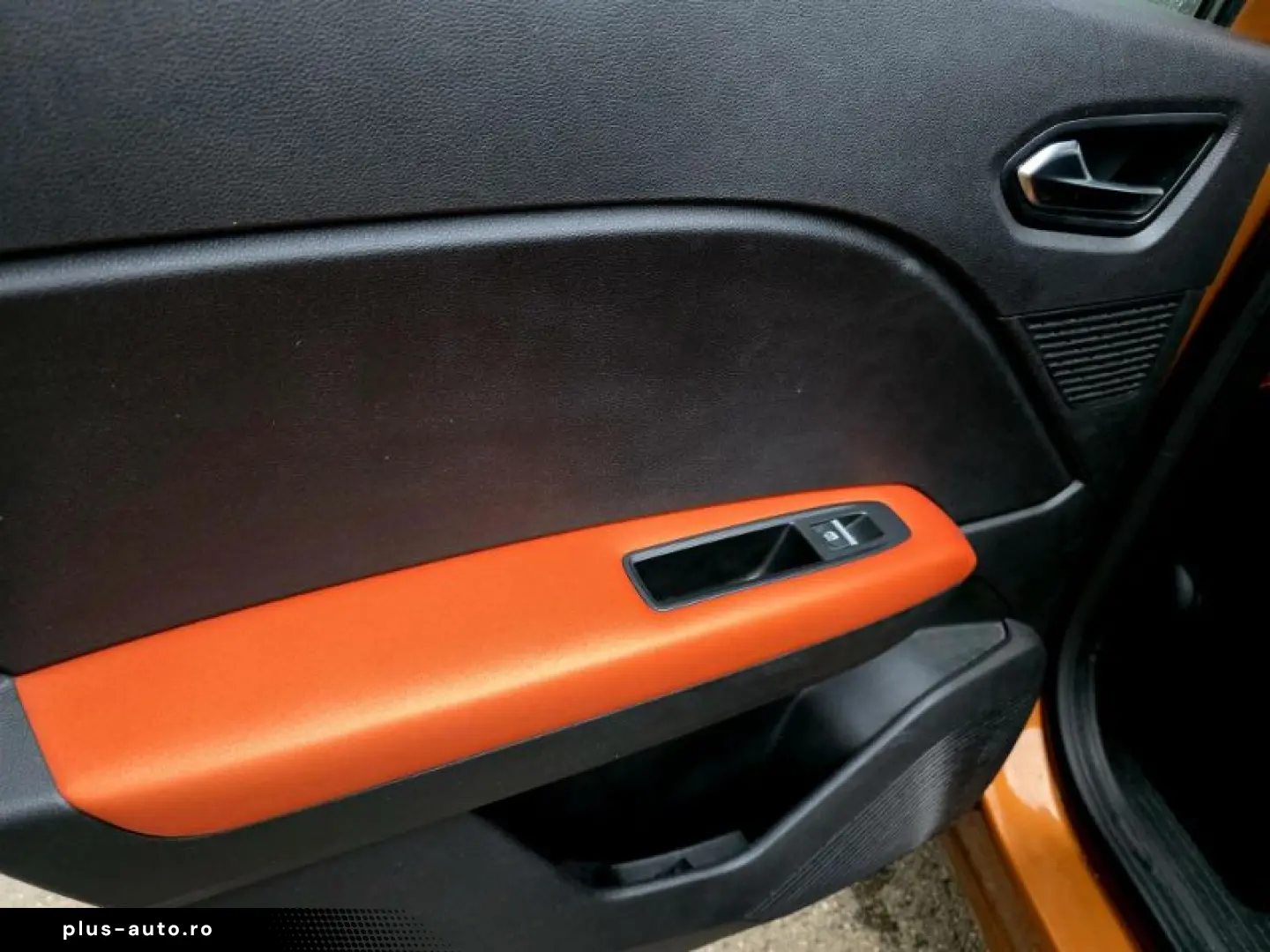 RENAULT CAPTUR 1.0 TCe 100CP Intens