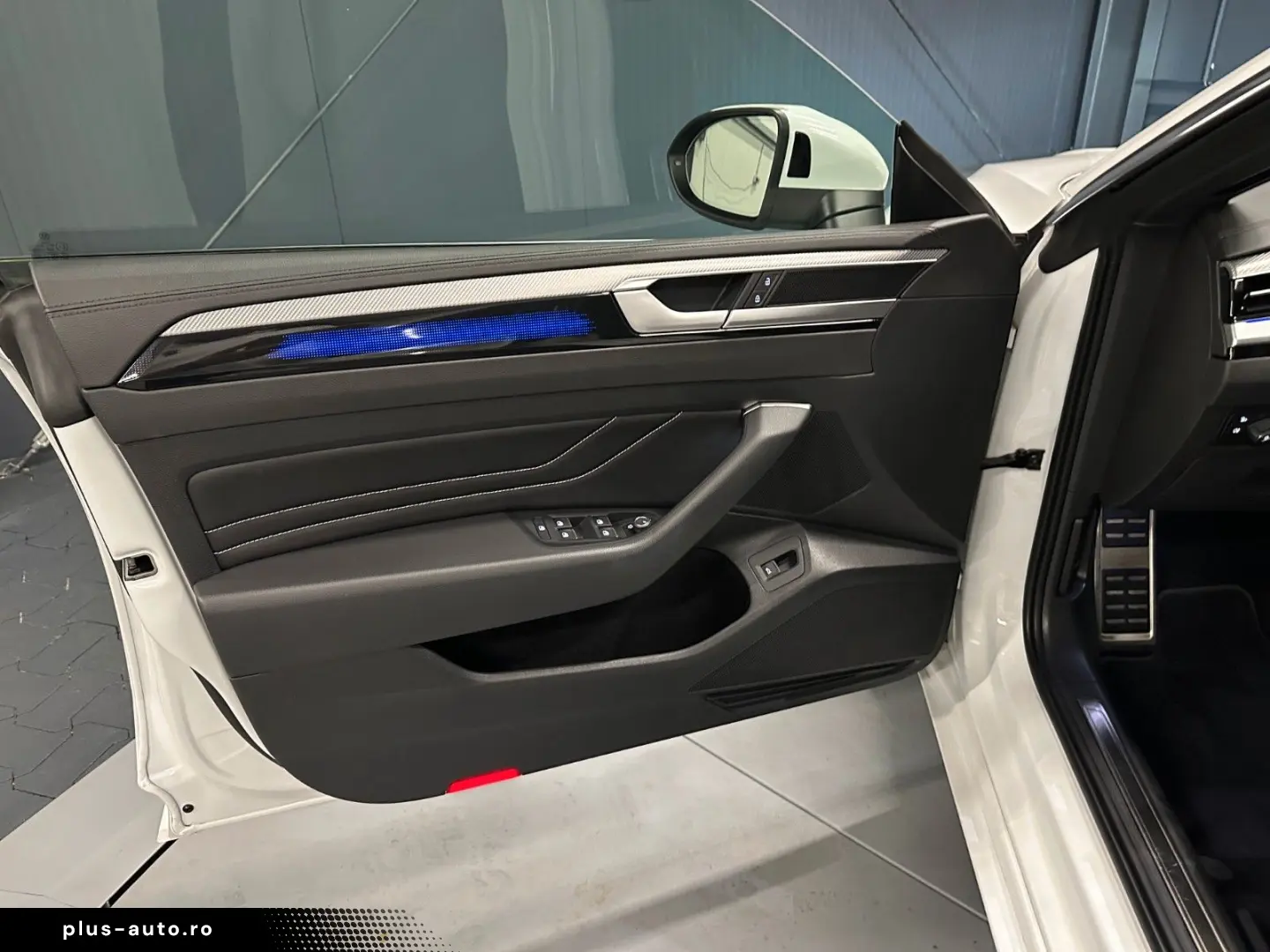 VW Arteon Shooting Brake R-Line 4Mot. 19Zoll PANORA