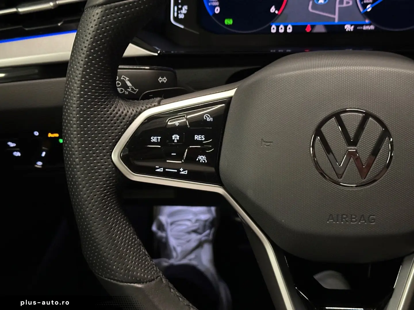 VW Arteon Shooting Brake R-Line 4Mot. 19Zoll PANORA