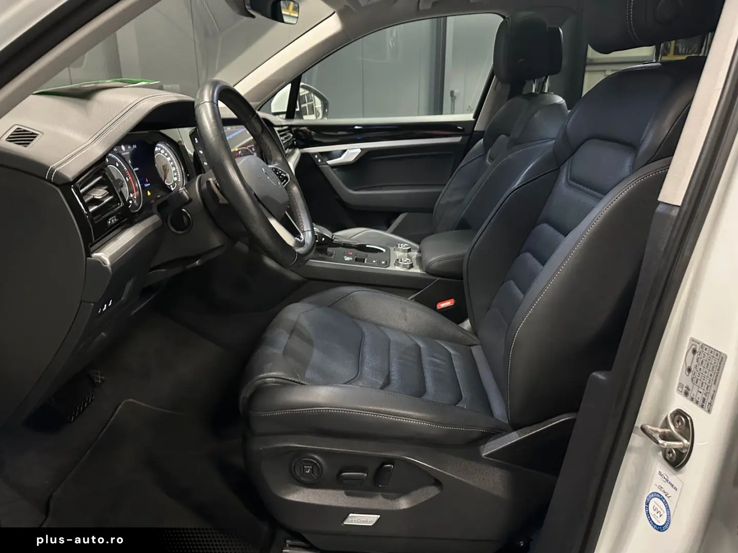 VW Touareg V6 TDI 4Motion PANORAMA LEDER LUFT KAMER