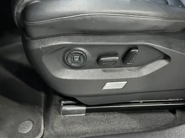 VW Touareg V6 TDI 4Motion PANORAMA LEDER LUFT KAMER