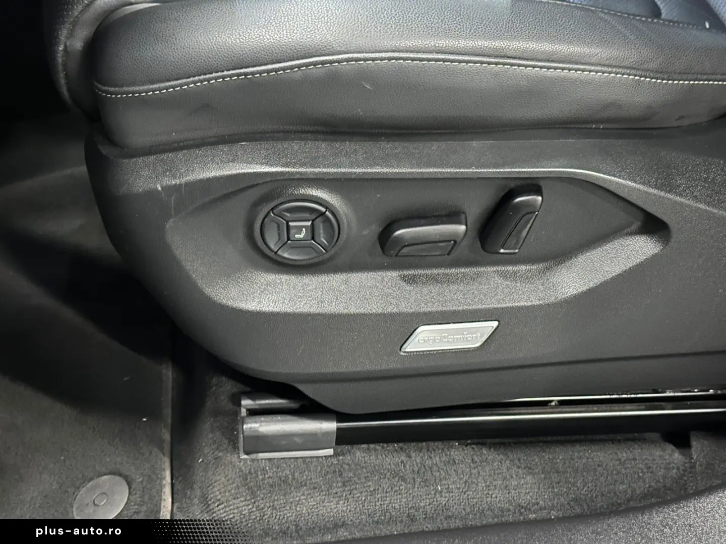 VW Touareg V6 TDI 4Motion PANORAMA LEDER LUFT KAMER