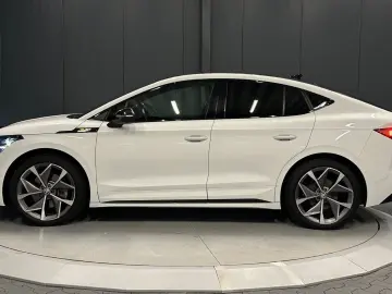 SKODA Enyaq Coupé RS Suite  21Zoll Wärmepumpe PANORAMA