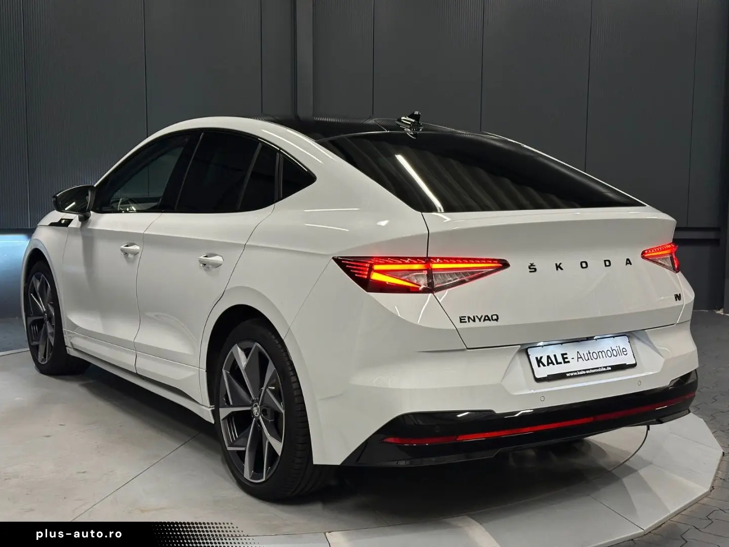 SKODA Enyaq Coupé RS Suite  21Zoll Wärmepumpe PANORAMA