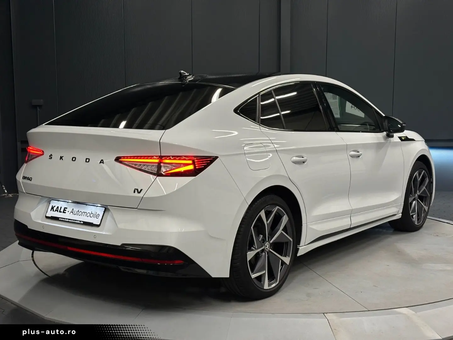 SKODA Enyaq Coupé RS Suite  21Zoll Wärmepumpe PANORAMA