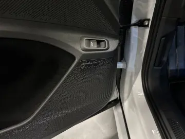 SKODA Enyaq Coupé RS Suite  21Zoll Wärmepumpe PANORAMA