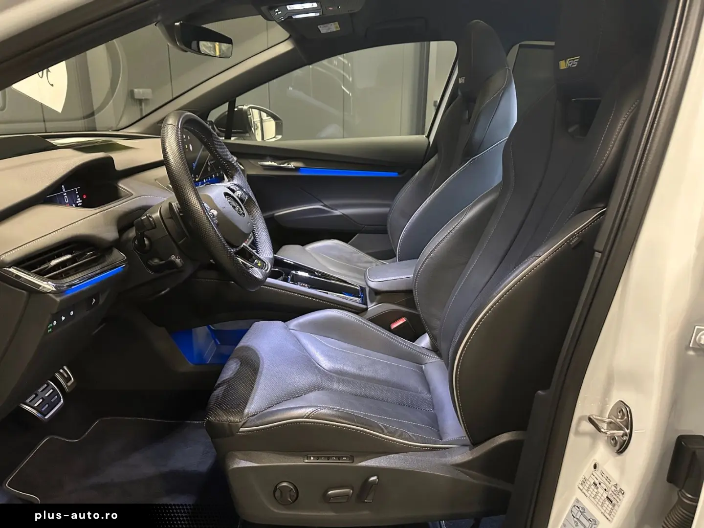 SKODA Enyaq Coupé RS Suite  21Zoll Wärmepumpe PANORAMA