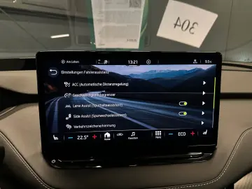 SKODA Enyaq Coupé RS Suite  21Zoll Wärmepumpe PANORAMA